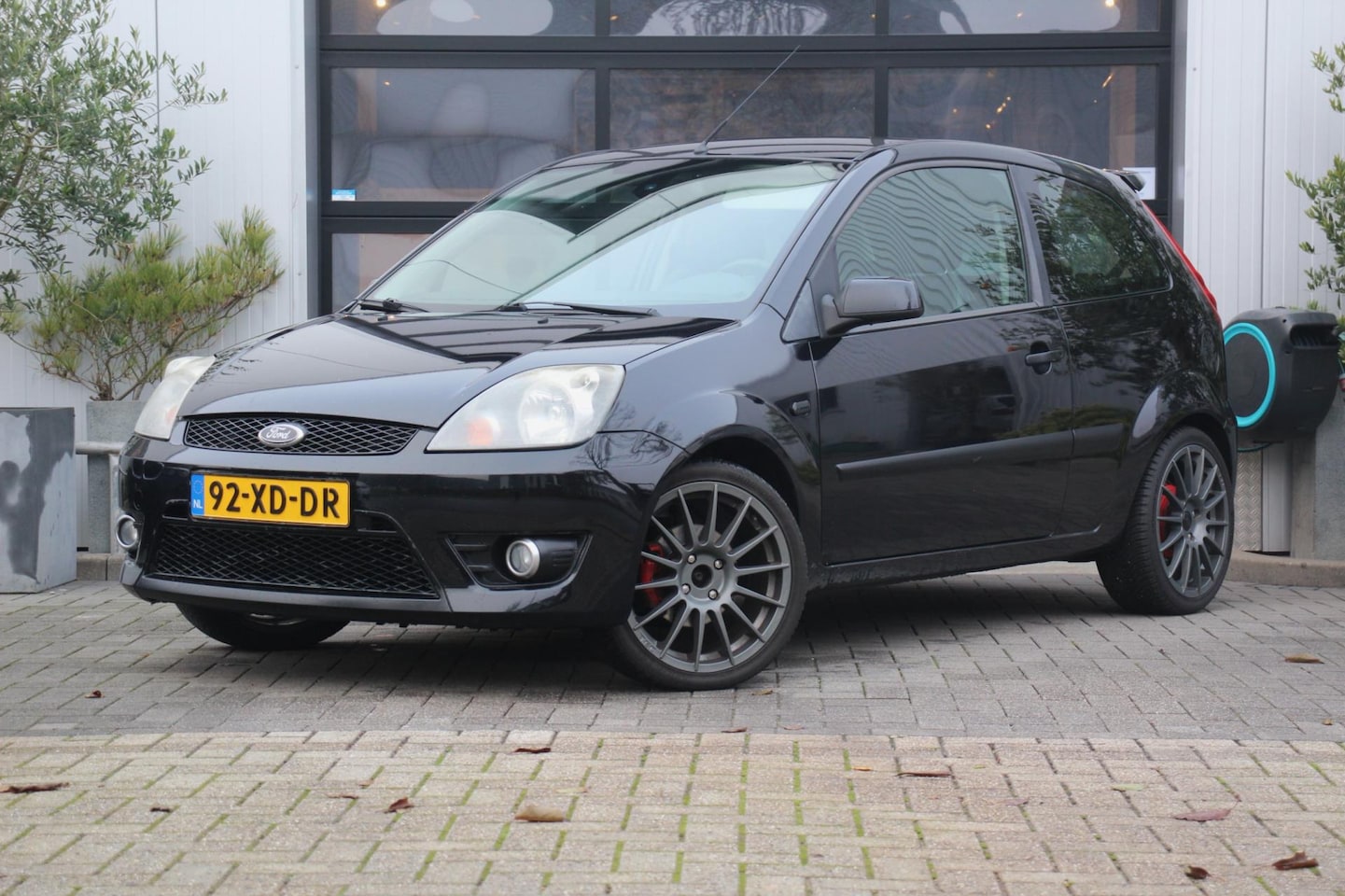 Ford Fiesta - 1.6-16V Rally Edition - SPORTIEF - GOED ONDERHOUDEN - SPORTFILTER - AIRCO - DISTRIBUTIERIE - AutoWereld.nl
