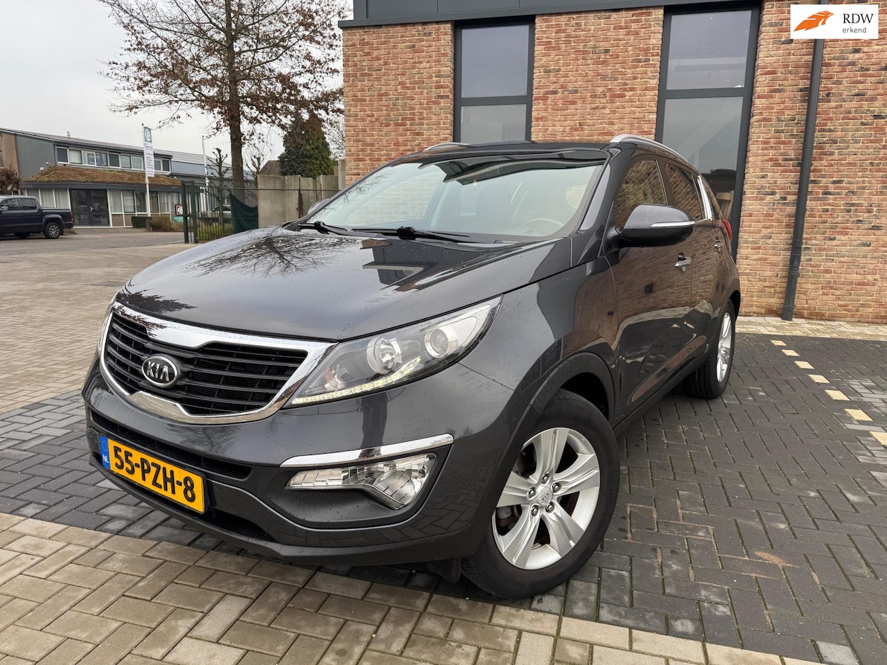 Kia Sportage - 1.6 GDI X-ecutive Plus Pack 1.6 GDI X-ecutive Plus Pack - AutoWereld.nl