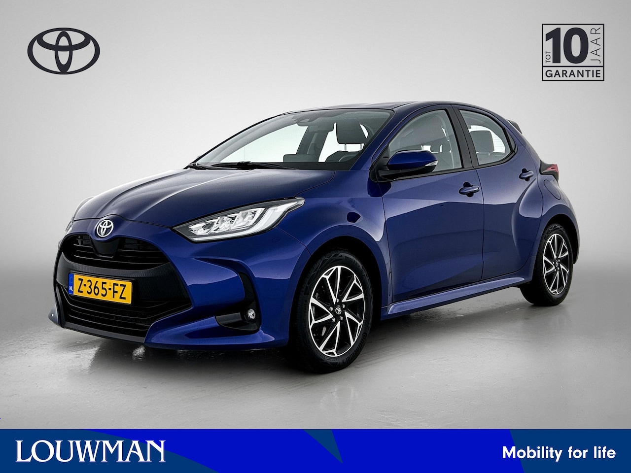 Toyota Yaris - 1.5 VVT-i Dynamic | 16" lichtmetalen velgen | Parkeercamera | Apple Carplay -/ Android Aut - AutoWereld.nl