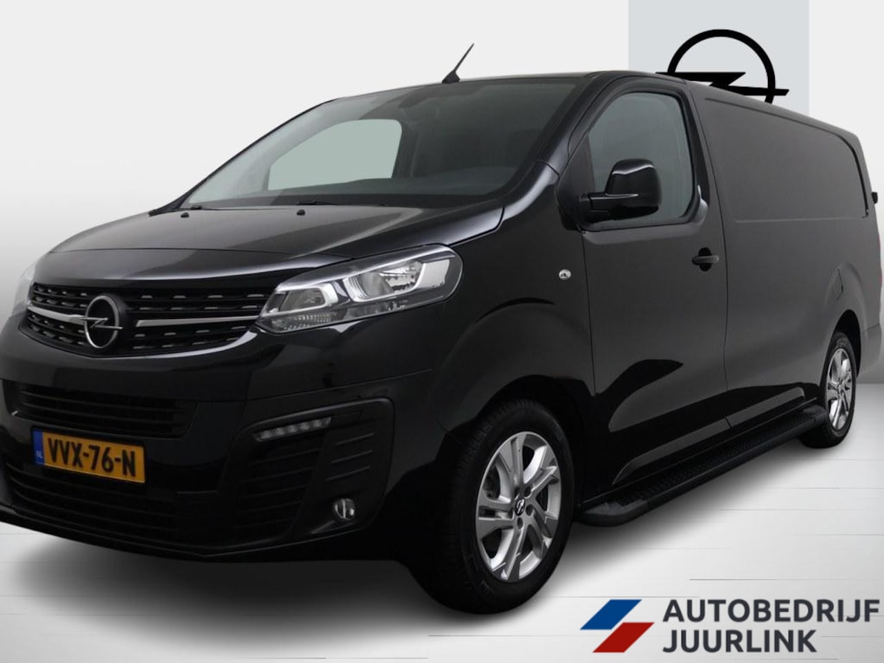 Opel Vivaro - 2.0 145pk L3 3zits Trekhaak/Treeplanken/Pdc/Nav Opel Vivaro 2.0 BlueHDi 145 S&S L3 - AutoWereld.nl