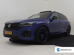 Volkswagen Touareg - 3.0 TSi eHybrid 4MOTION R 462pk | Trekhaak | Dodehoekdetectie | 360 camera | Panorama dak