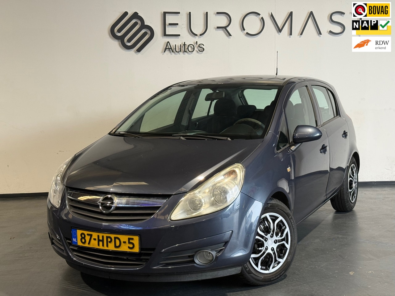 Opel Corsa - 1.4-16V Enjoy Airco 5d Nieuwe Apk Trekhaak - AutoWereld.nl