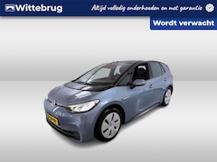 Volkswagen ID.3 - Life 58 kWh / Navigatie / App connect / Parkeersensoren V+A / Stoel+stuur verwarming /
