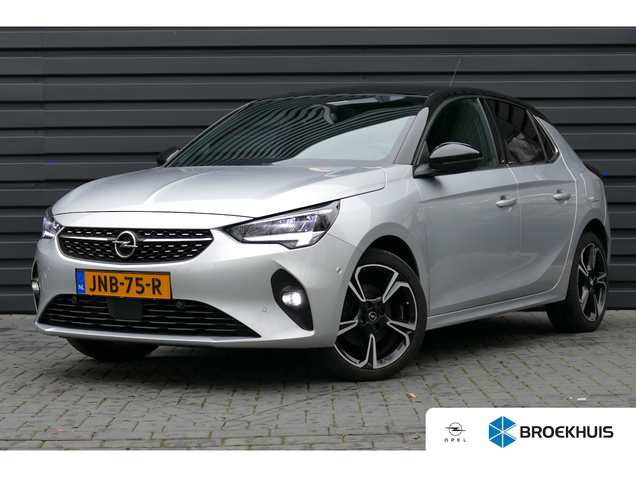 Opel Corsa - 1.2 TURBO 100PK 5-DRS ELEGANCE GS / NAVI / CLIMA / PDC / 17"LMV / CAMERA / PANO.DAK / FULL - AutoWereld.nl
