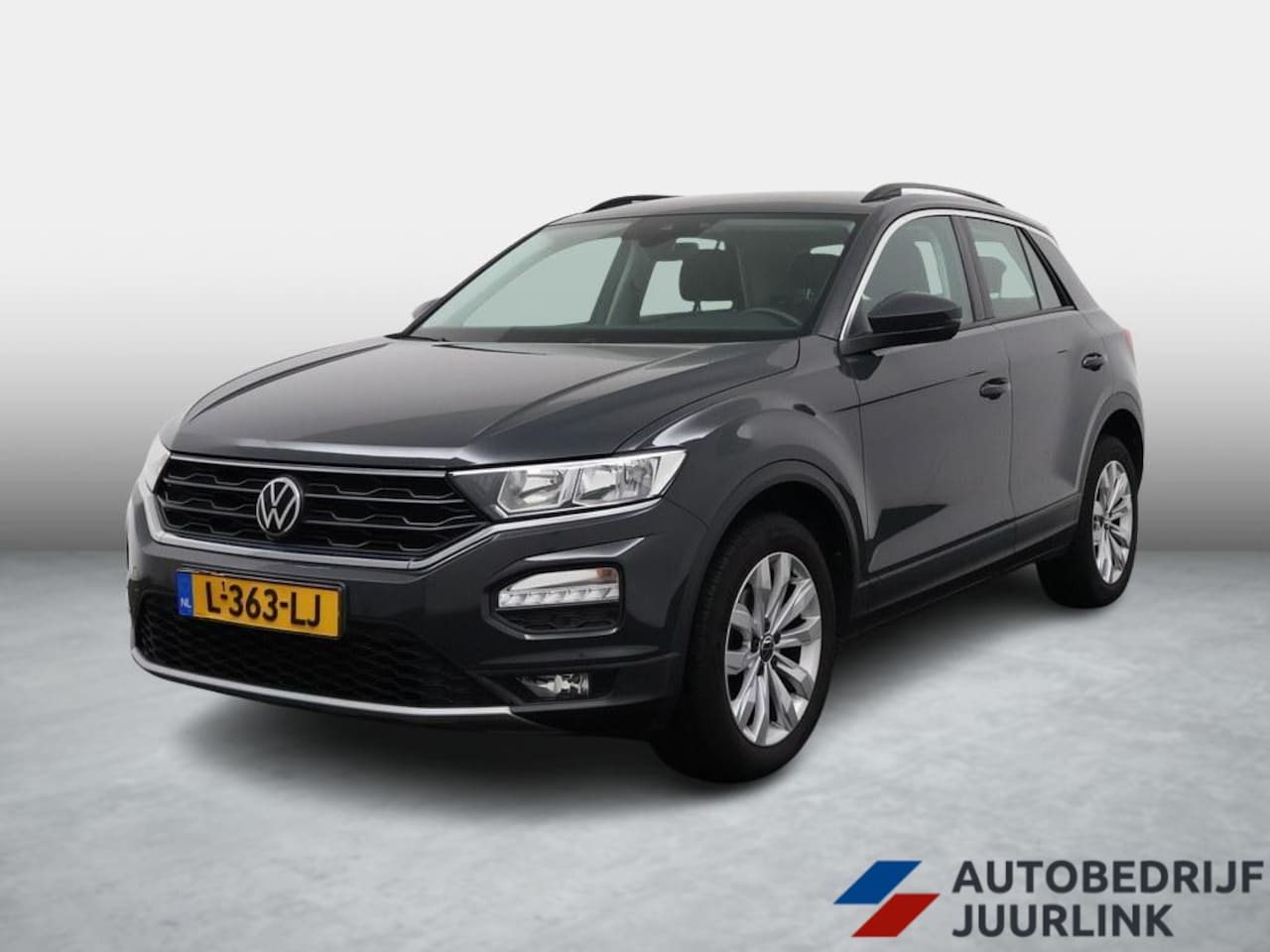 Volkswagen T-Roc - 1.0 TSI Style DAB/ECC/Carplay/Ad.Cruise - AutoWereld.nl