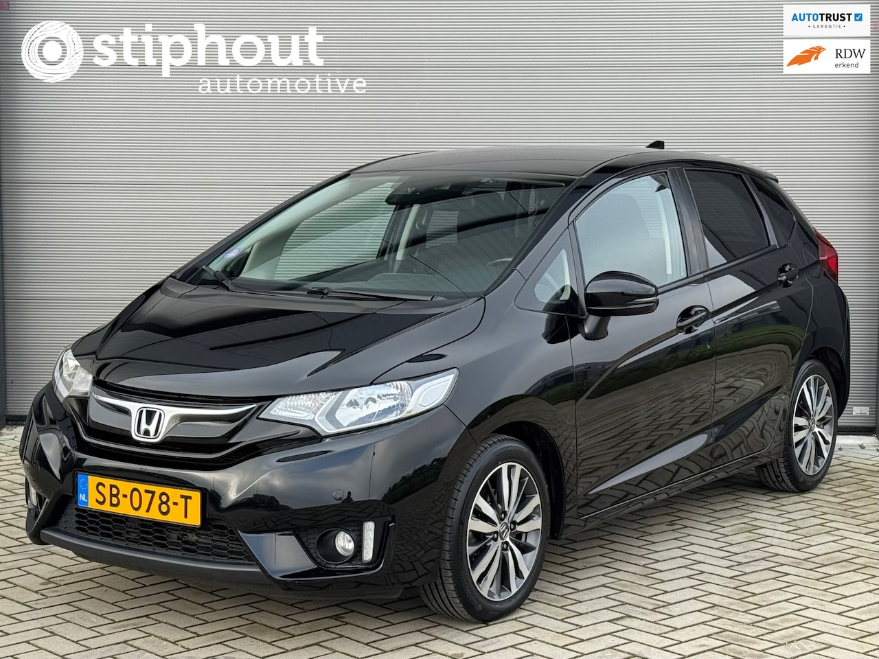 Honda Jazz - 1.3 i-VTEC Elegance Automaat | LPG | TREKHAAK | CAMERA | KEYLESS - AutoWereld.nl