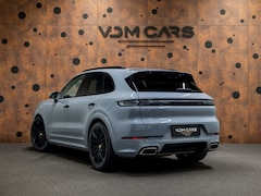 Porsche Cayenne - 3.0 E-Hybrid | SportDesign | Stoelventilatie | Pano | InnoDrive | Trekhaak | BOSE |