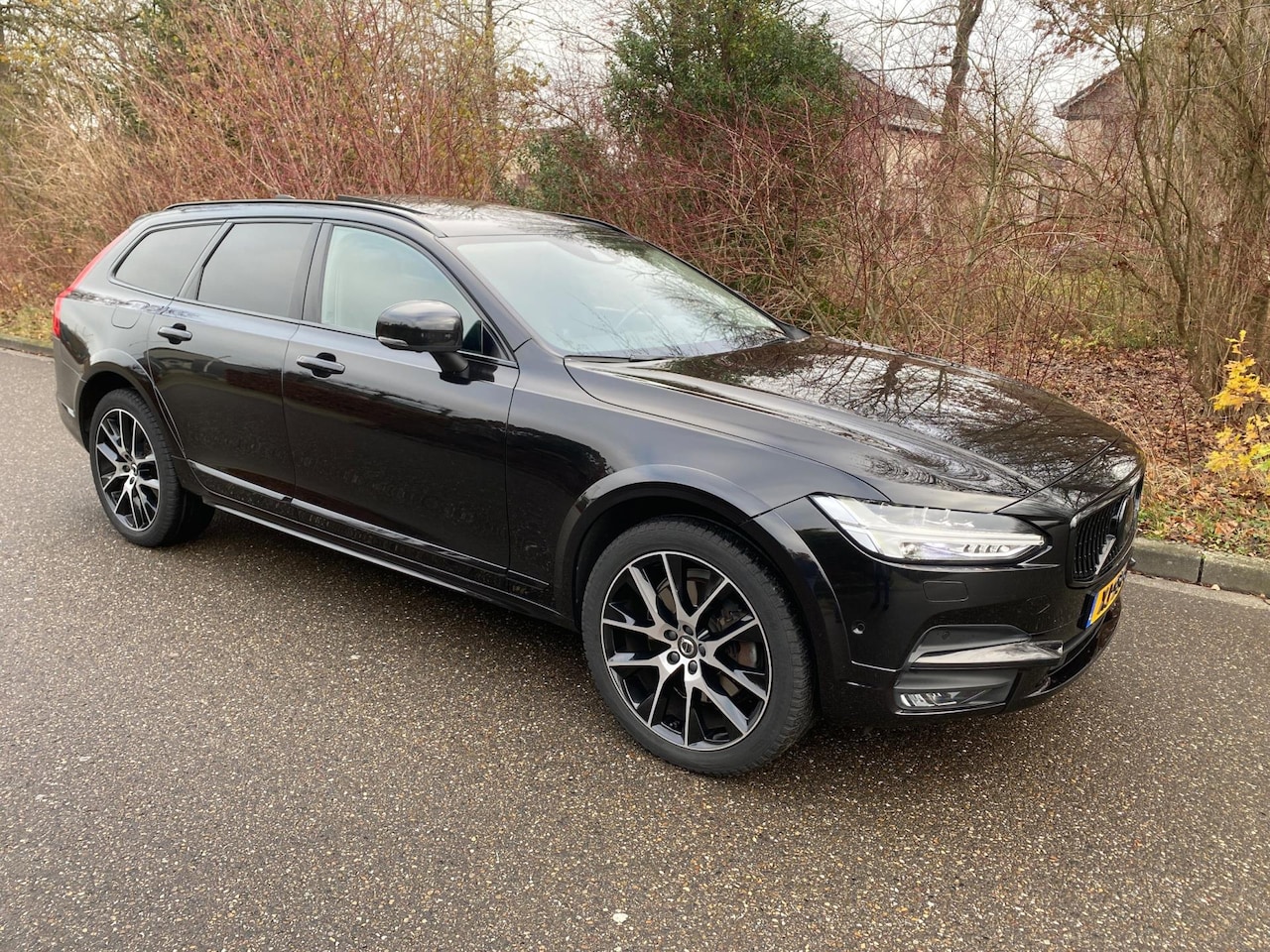 Volvo V90 Cross Country - 2.0 T6 Pro Full Options!! - AutoWereld.nl
