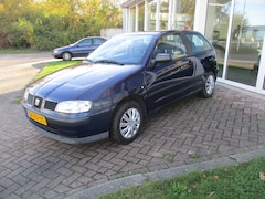 SEAT Ibiza - 1.6 Stella + Kilometerstand Nap