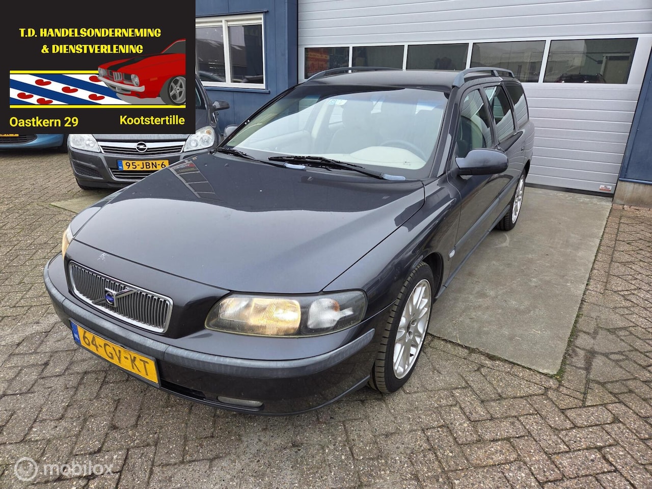 Volvo V70 - 2.4 Comfort Line 2.4 Comfort Line - AutoWereld.nl
