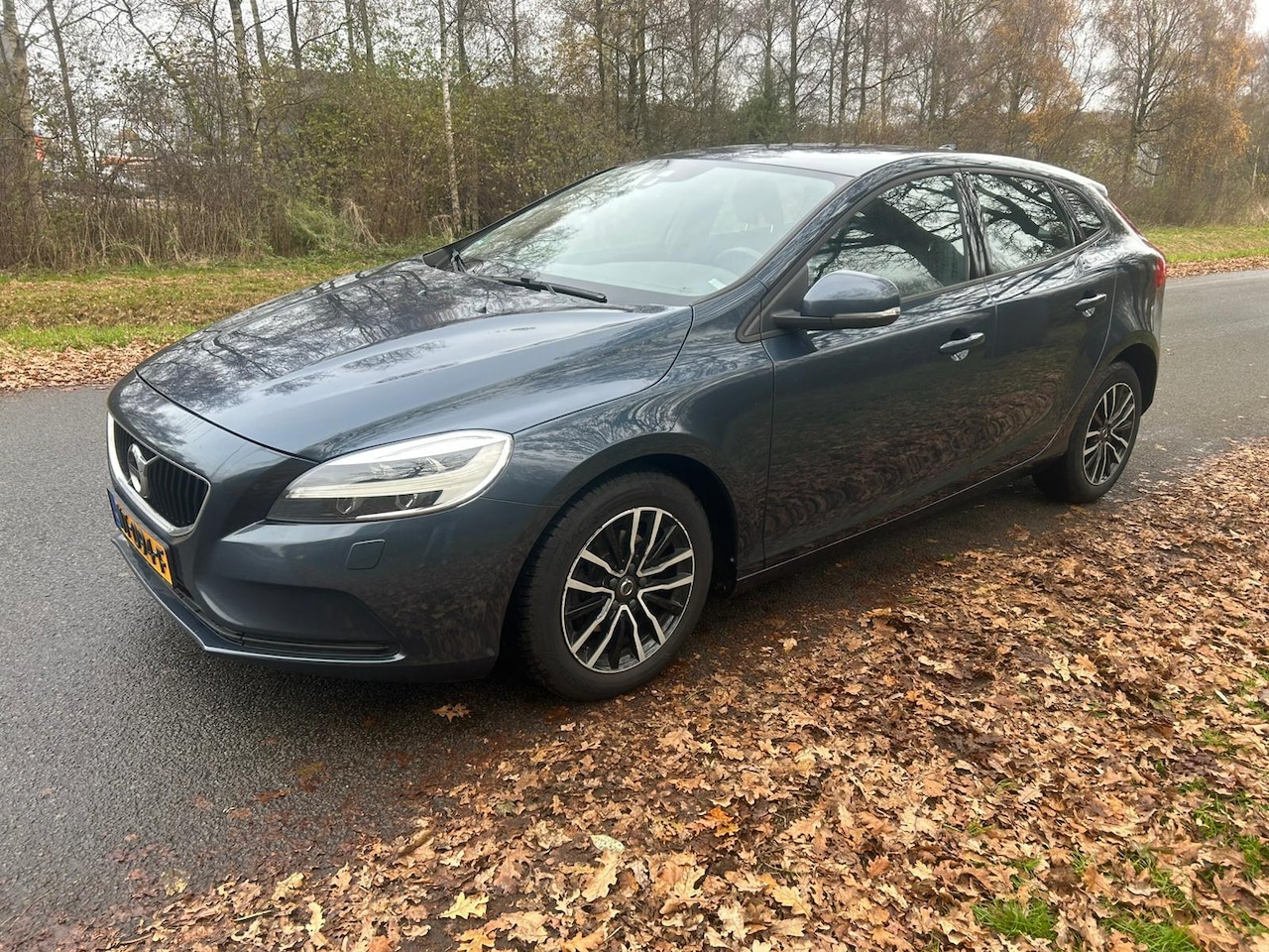 Volvo V40 - 2.0 D2 Nordic 2.0 D2 Nordic+ - AutoWereld.nl
