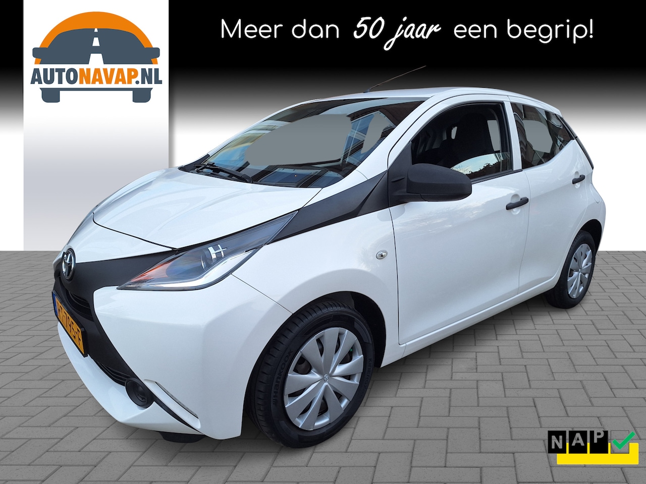 Toyota Aygo - 1.0 VVT-i X-Fun 5Drs /Airco/Bluetooth/Led/Garantie - AutoWereld.nl