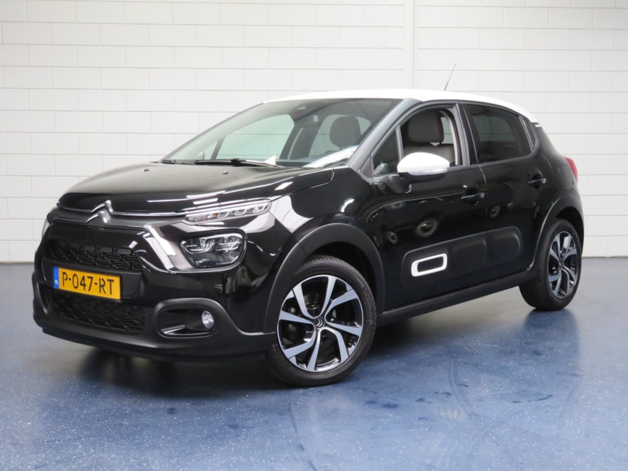 Citroën C3 - 110 PK 20.291 KM !!!!! 1.2 PT Shine - AutoWereld.nl