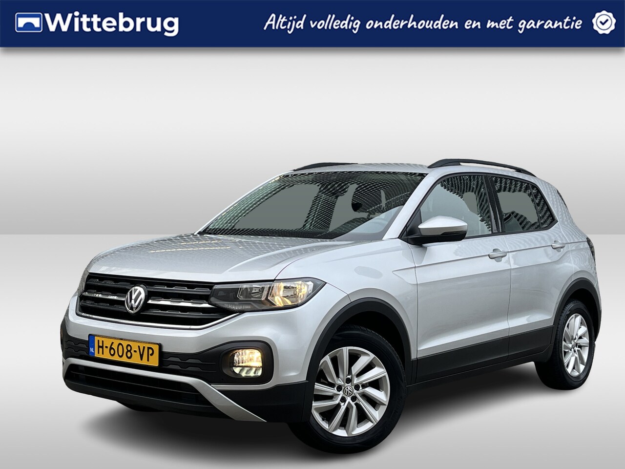 Volkswagen T-Cross - 1.0 TSI Life / Camera / Trekhaak / Climate controle / App connect / P4 - AutoWereld.nl