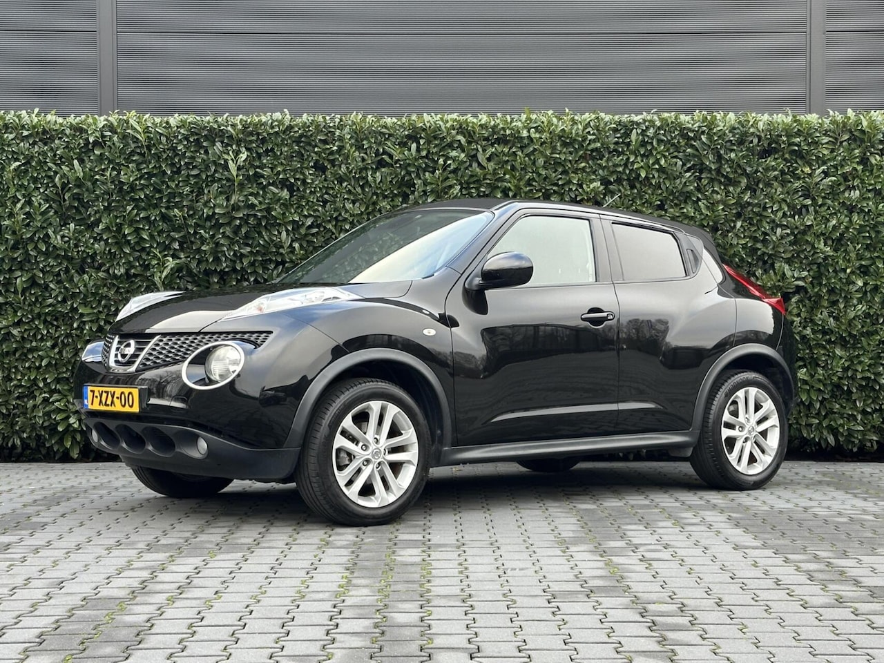 Nissan Juke - 1.6 Acenta 1.6 ACENTA, NAVI, CRUISE, LEDER, CAMERA, CLIMATE CONTROL, STOELVERWARMING, KEYLESS, LICHTM - AutoWereld.nl