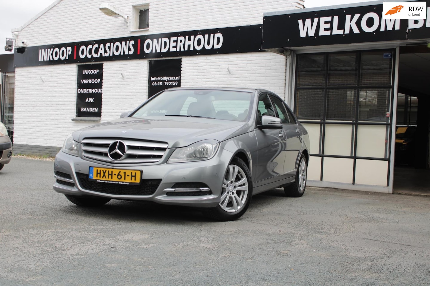 Mercedes-Benz C-klasse - 200 Avantgarde Automaat / Navi / APK nieuw / CruiseControl / Parkeersensoren - AutoWereld.nl