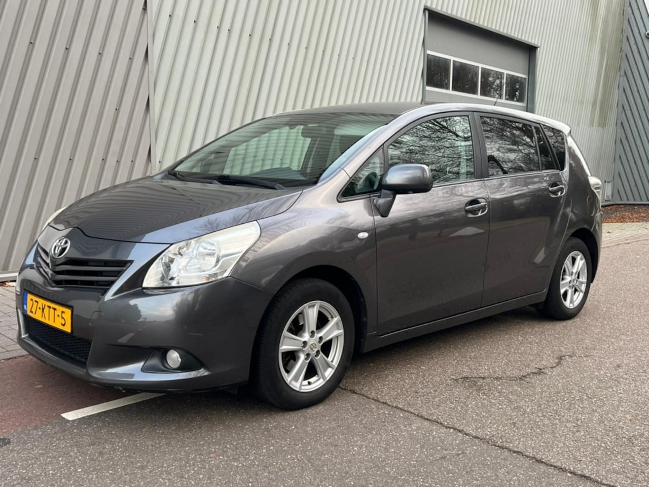 Toyota Verso - 1.8 16v VVT-i Aspiration - AutoWereld.nl