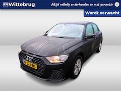 Audi A1 Sportback - 25 TFSI Pro Line / Digitaal dashboard / Cruise controle / Airco / Lichtmetaal 15 inch /