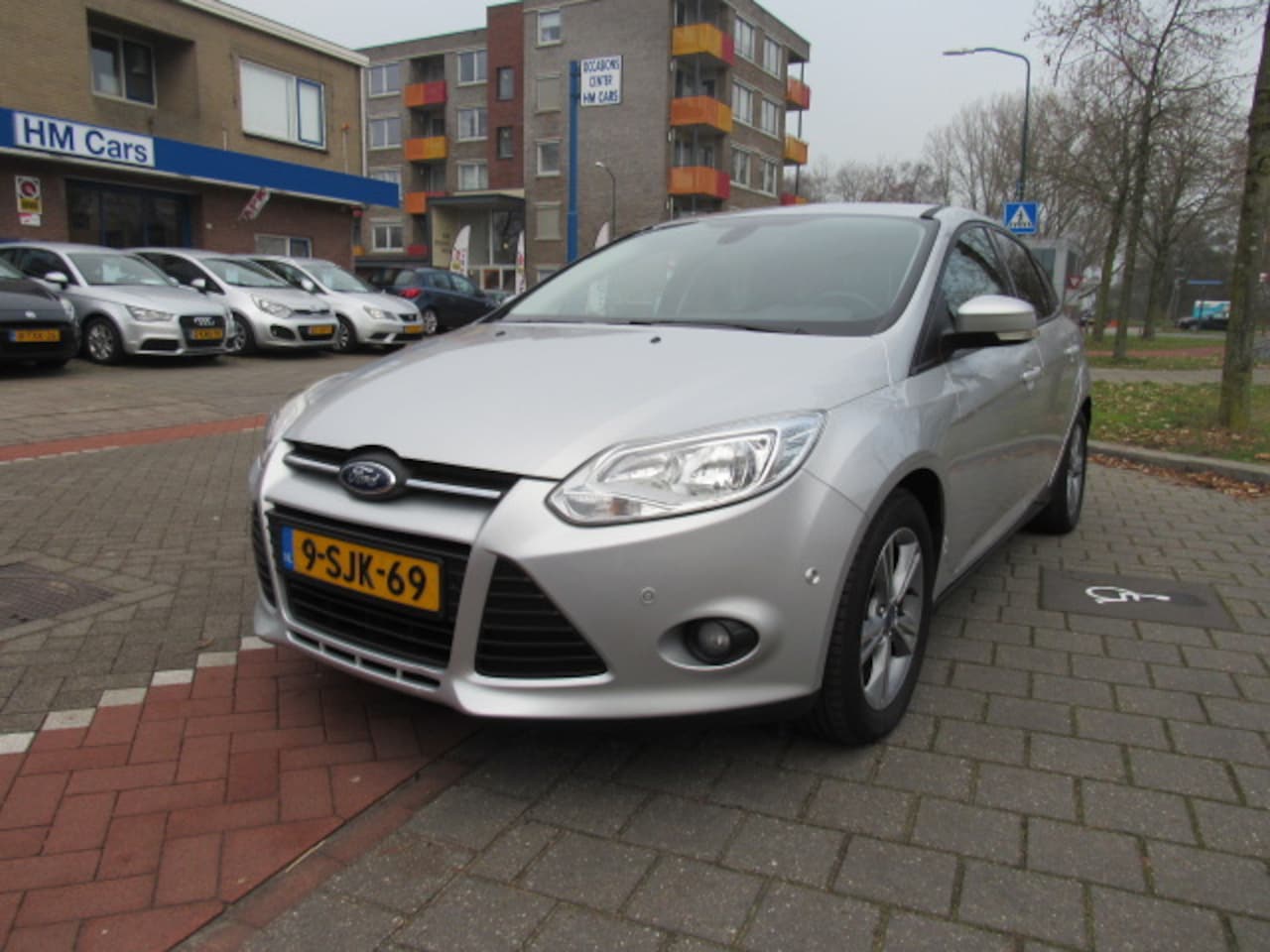 Ford Focus - 1.0 EcoBoost Titanium 1.0 EcoBoost 125pk 5-deurs Titanium - AutoWereld.nl