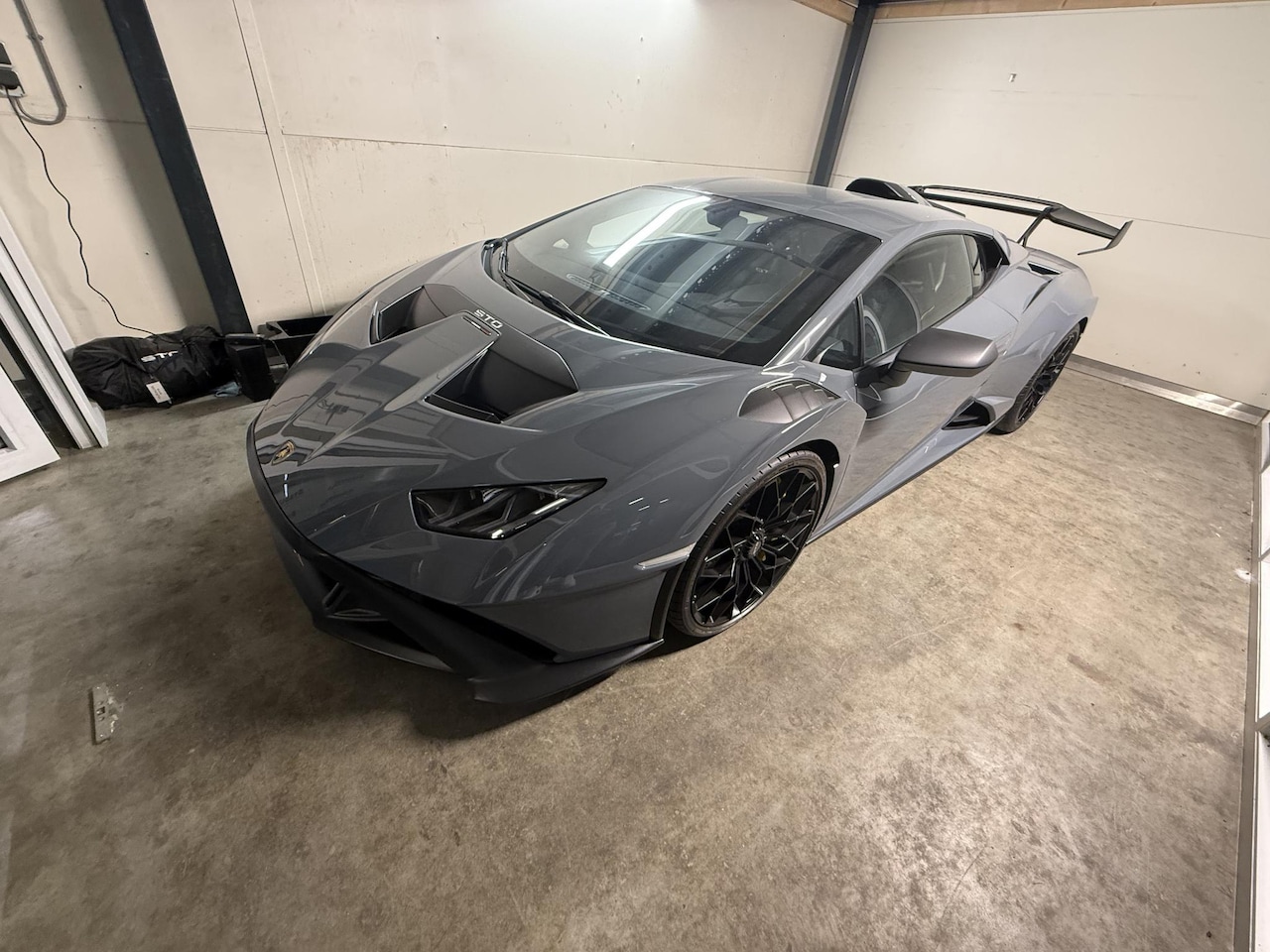 Lamborghini Huracán STO - 5.2 V10*NEW*60th*AD PESONAM*€399K EX VAT/BTW&BPM* - AutoWereld.nl