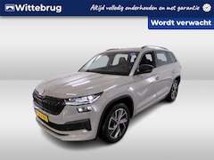 Skoda Kodiaq - 1.5 TSI 150PK DSG Sportline Business / Panorama dak / Elek. Trekhaak / Navigatie / Camera
