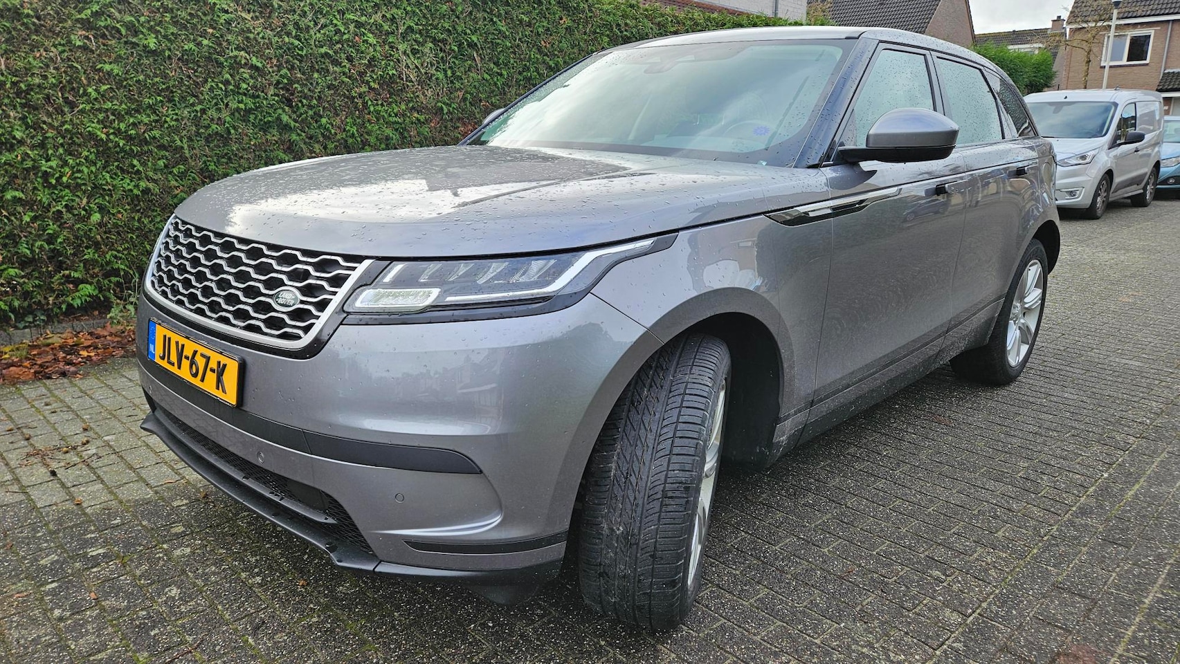 Land Rover Range Rover Velar - 2.0 P400e Turbo R-Dynamic S Hybride dealer onderhouden - AutoWereld.nl