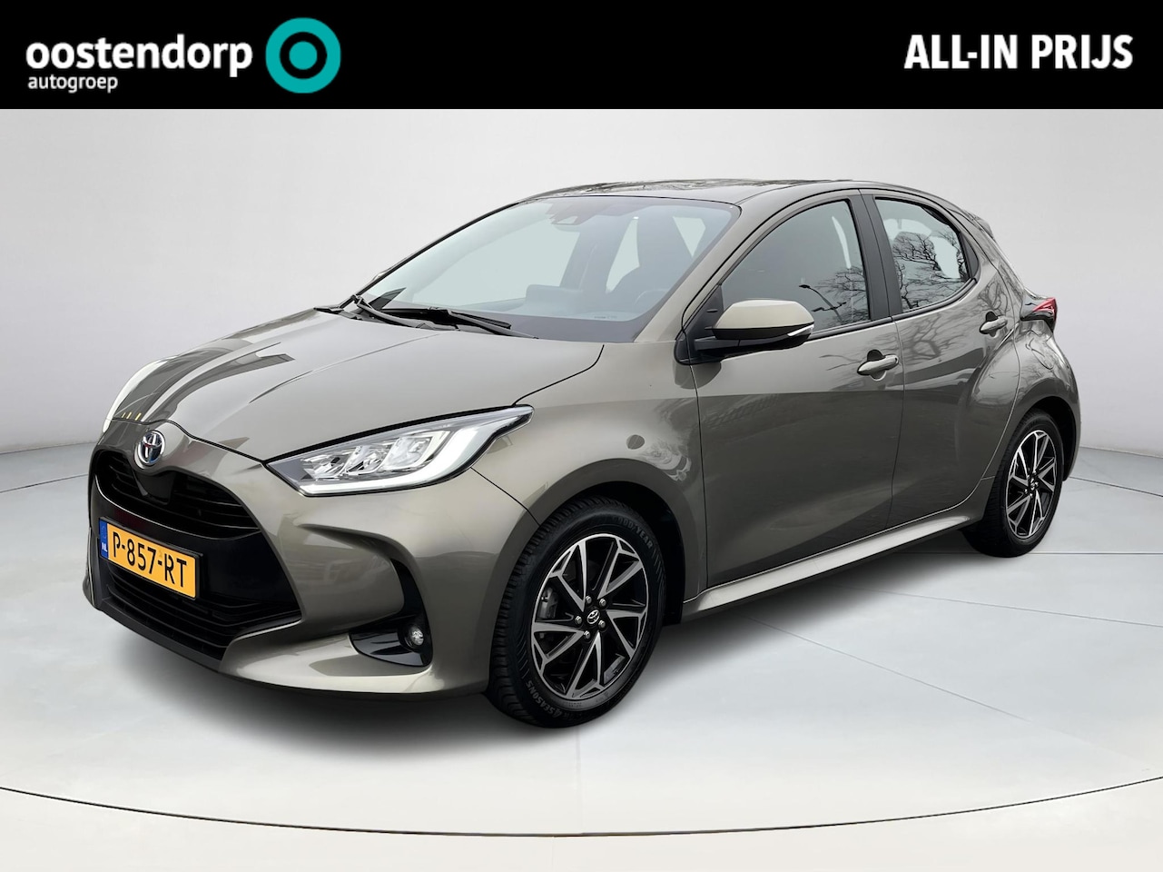 Toyota Yaris - 1.5 Hybrid Dynamic | Navigatie | Carplay | Licht metalen velgen | LED koplampen | Keyless - AutoWereld.nl
