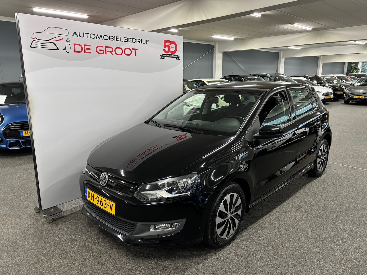 Volkswagen Polo - 1.0 BlueMotion Edition NL-Auto met Airco, Cruise Control en Apple/Android Carplay - AutoWereld.nl