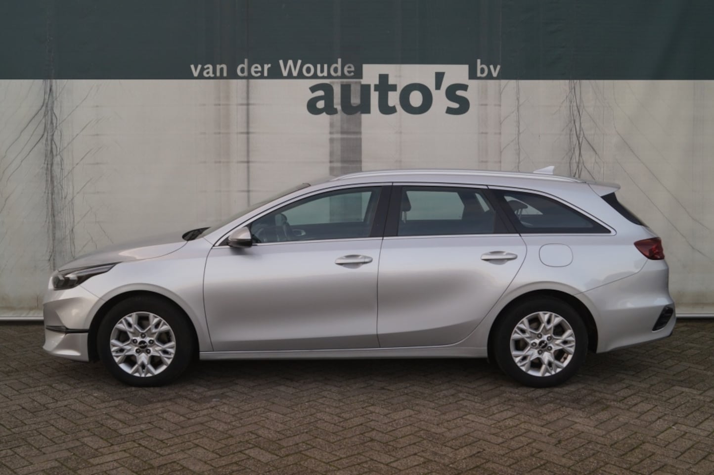 Kia Cee'd Sportswagon - Ceed SW 1.0 T-GDi DynamicLine -NAVI-ECC-CAM-TREKHAAK- - AutoWereld.nl