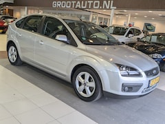 Ford Focus - 1.8-16V Ambiente Flexifuel Airco, Cruise Control, Stuurbekrachtiging
