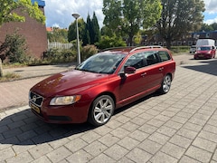 Volvo V70 - 2.0 T5 Bi-Fuel CNG+Benz Cruise Climate