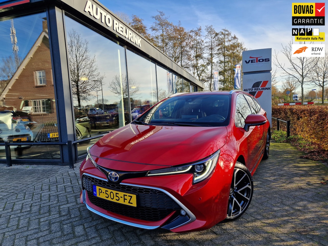 Toyota Corolla Touring Sports - 2.0 Hybrid Executive 2.0 Hybrid Executive - AutoWereld.nl