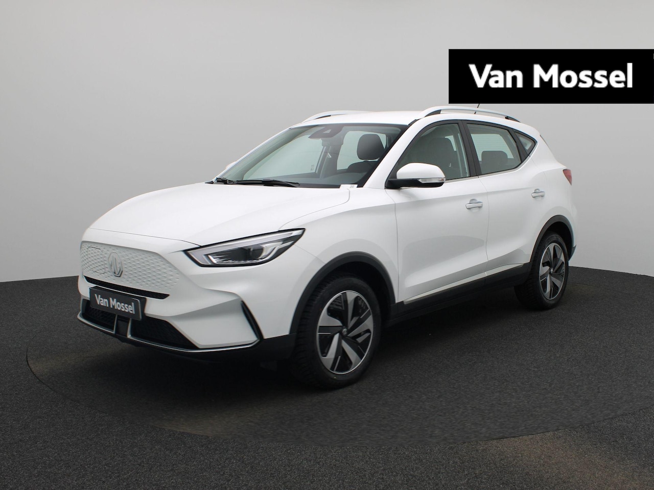 MG ZS - Standard Range 51 kWh Comfort | achteruitrijcamera | parkeersensoren achter | Apple Carpla - AutoWereld.nl