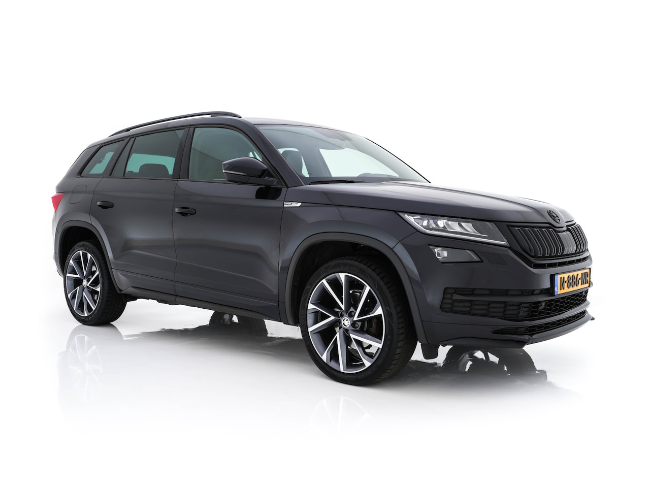 Skoda Kodiaq - 1.5 TSI Style Business 7PERS *AUT | LEATHER-MICROFIBRE | FULL-LED | ADAPTIVE-CRUISE | DIGI - AutoWereld.nl