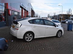 Toyota Prius - 1.8 Dynamic Business Hybride meeneemprijs 5950,