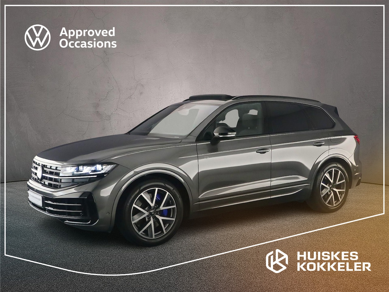 Volkswagen Touareg - R Edition 3.0 TSI eHybrid 462pk Tiptronic Trekhaak, Luchtvering, Lederen bekleding, Panora - AutoWereld.nl