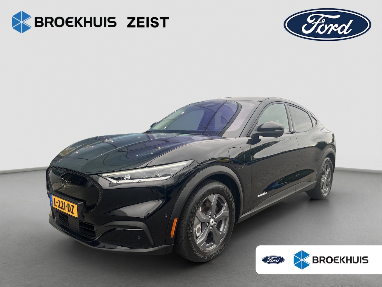 Ford Mustang Mach-E - RWD 75 kWh | BTW auto | Panoramadak | Leder | Memory-seat | B&O Audio | 360-Camera - AutoWereld.nl