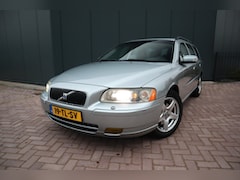 Volvo V70 - 2.4 Edition Classic Automaat Leder Navigatie Trekhaak