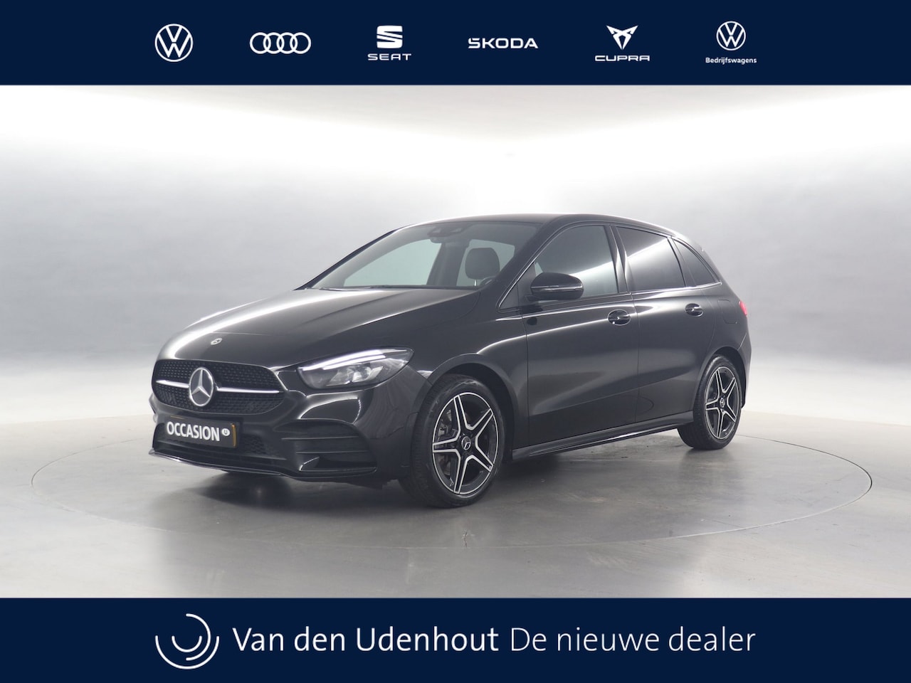 Mercedes-Benz B-klasse - 250 e 218pk AMG Line / Navigatie / Camera / Stoelverwarming / Sfeerverlichting - AutoWereld.nl