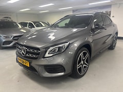 Mercedes-Benz GLA-Klasse - 200 Premium Plus Panorama Camera Ambilight Edition