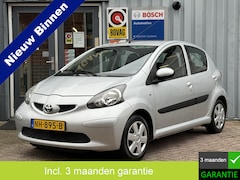 Toyota Aygo - 1.0-12V | AIRCO | 5DRS | ALLSEASON BANDEN | ELEKTR PAKKET |