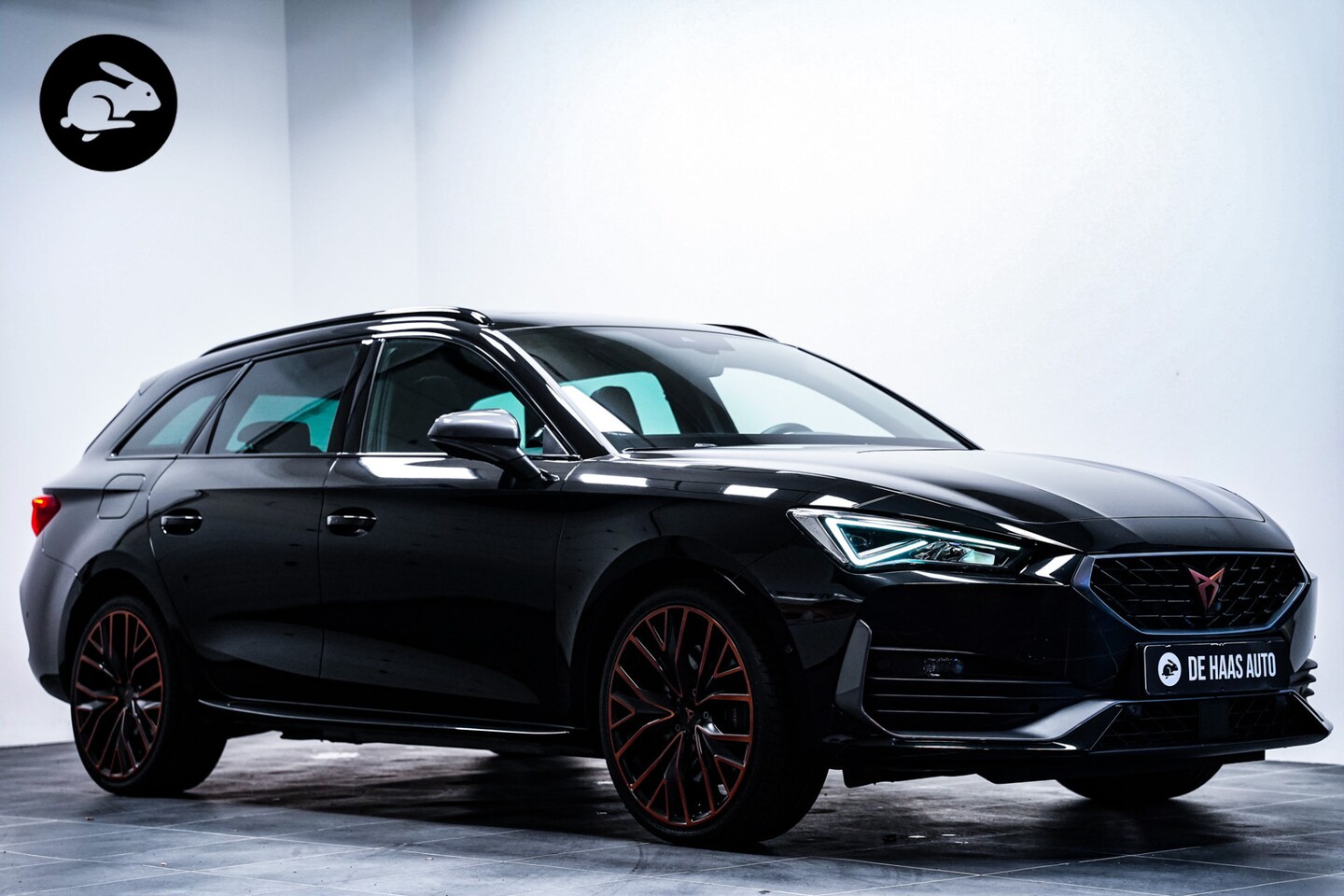 CUPRA Leon Sportstourer - 1.4 e-Hybrid Copper 245pk|Pano dak|19 inch|Leder - AutoWereld.nl