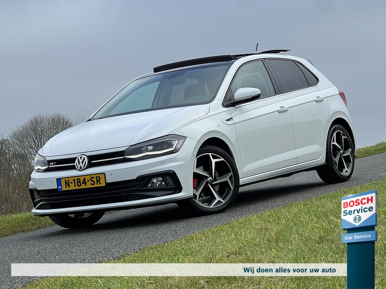 Volkswagen Polo - 1.0 TSI 115PK 3x R-Line / Pano / Virtual Cockpit / Led / Carplay / Inparkeerhulp / Stoelve - AutoWereld.nl