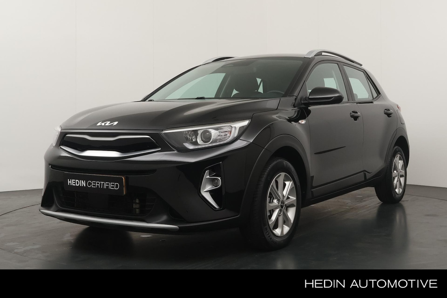 Kia Stonic - 1.0 100pk T-GDi MHEV DynamicLine | Airco | Cruise Control | Parkeer Camera | Apple Carplay - AutoWereld.nl