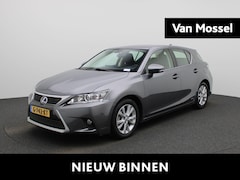 Lexus CT 200h - Luxury Line | Automaat | Climate Control | Achteruitrijcamera | Stoelverwarming | Parkeers