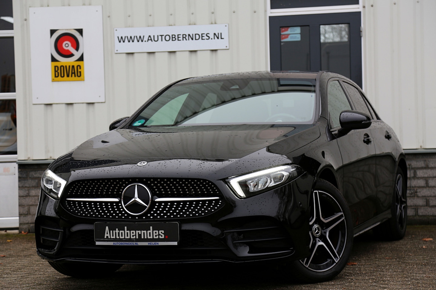 Mercedes-Benz A-klasse - 250 e AMG Line Plug in hybride*Perfect MB Onderh.*BTW*1ste Eig.*Sfeer/MBUX/Apple Carplay-A - AutoWereld.nl