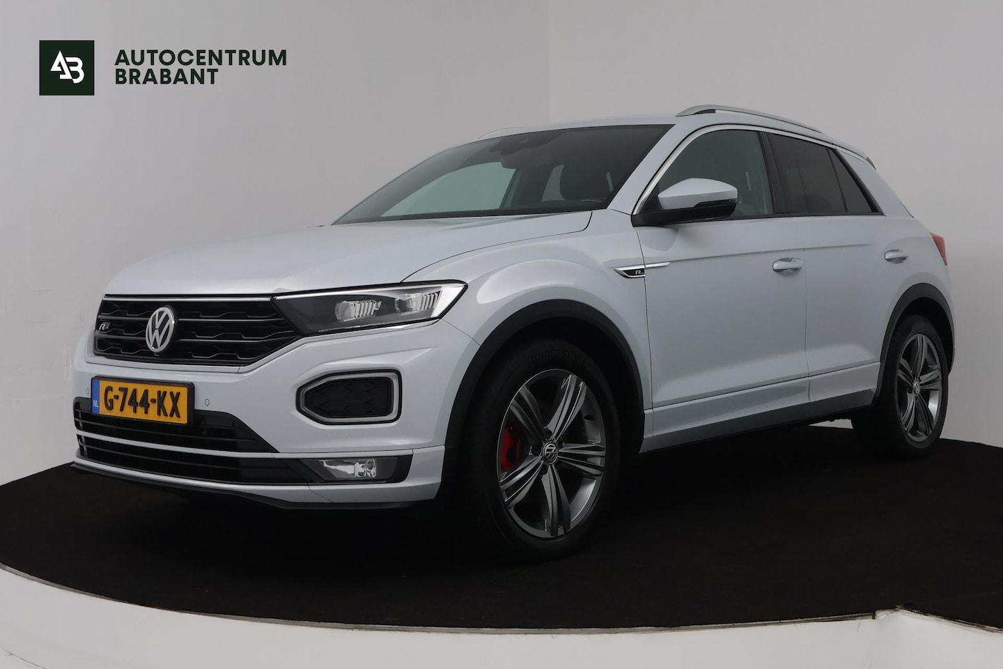 Volkswagen T-Roc - 1.5 TSI Sport Business R (DIGITALE COCKPIT, STOELVERWARMING, NAVIGATIE, CRUISE ADAPTIEF, P - AutoWereld.nl