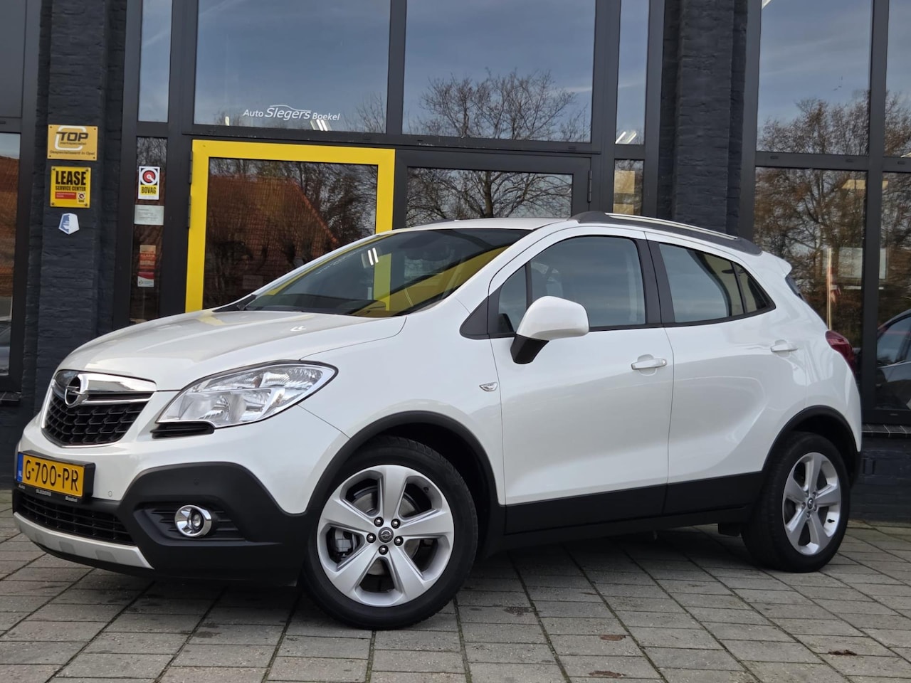 Opel Mokka - 1.4 T Automaat | Schuifdak | Stoelv + Stuurv | Camera + Sensoren | Navi | Tel | Cruise | C - AutoWereld.nl