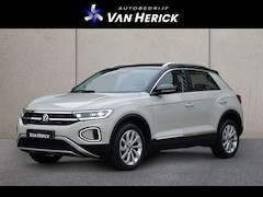 Volkswagen T-Roc - 1.5 TSI Style 150PK Automaat | Winterpakket | ACC | Travel Assist