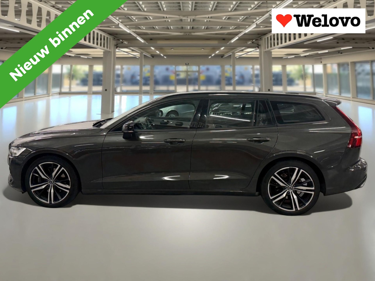 Volvo V60 - 2.0 B3 Momentum Advantage 2.0 B3 Momentum Advantage - AutoWereld.nl